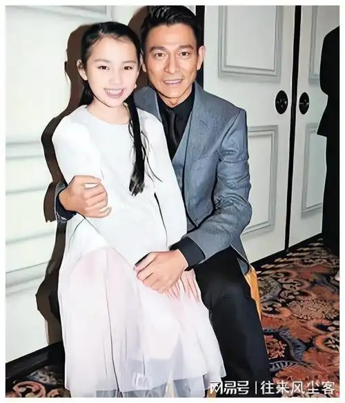 刘向蕙:心疼母亲为爱躲藏23年,也理解父亲刘德华的难言之隐_网易订阅