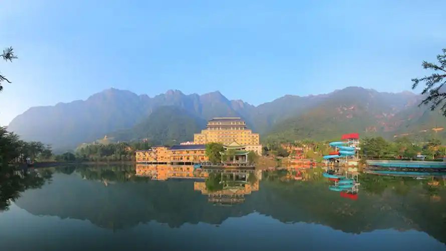 【海丰莲花山度假村团购】海丰莲花山度假村观