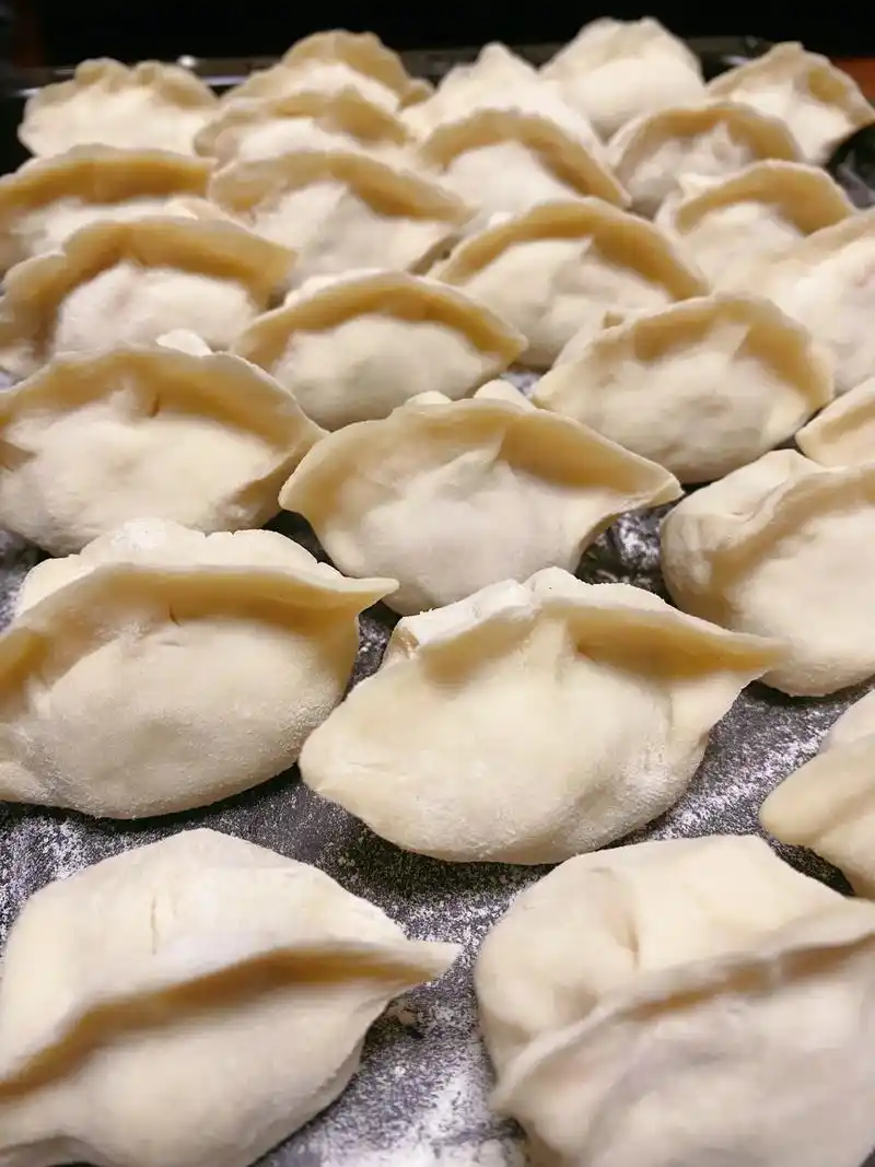 想吃谁做的就@谁.9215莲藕猪肉水饺 材料:猪肉馅 300克, - 抖音