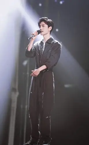 190715 天天向上 肖战