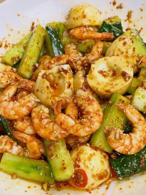 夏日必备凉菜黄瓜蛋白拌虾仁75