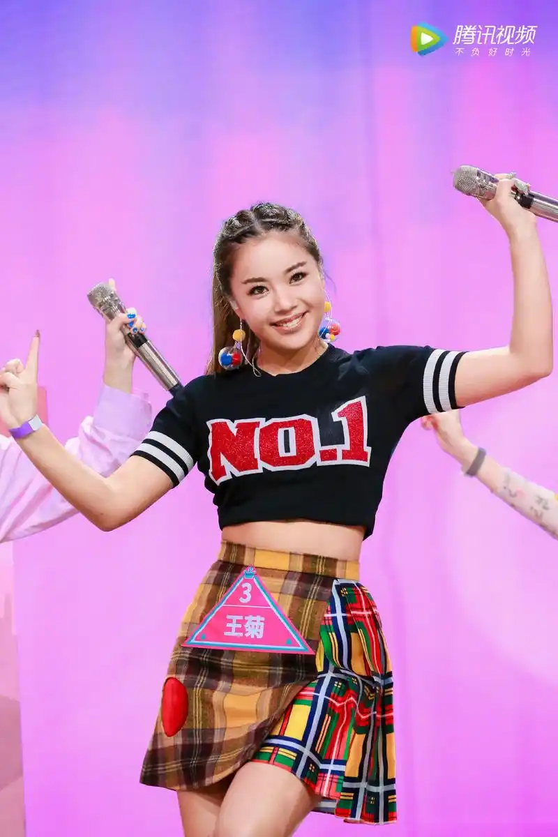 创造101#《创造101》在最美好的年纪,绽放最多姿的光彩,pick谁就撼鲻