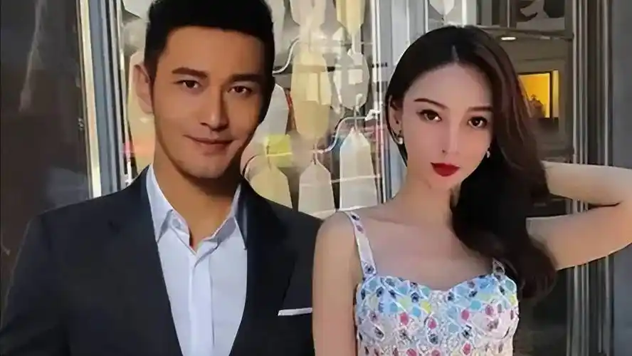 黄晓明被曝摸新女友屁股,浪漫约会同居,女方曾和baby合照长很像_杨颖