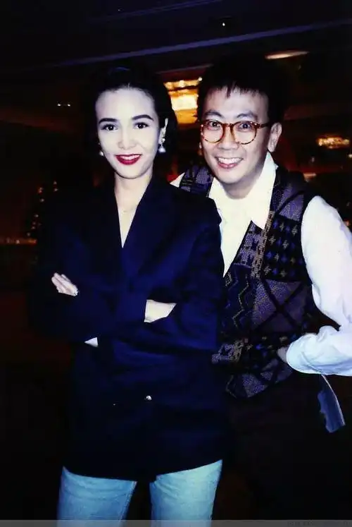 曾是金像奖影后的郑裕玲61岁只恋爱不结婚只有钱能带来安全感