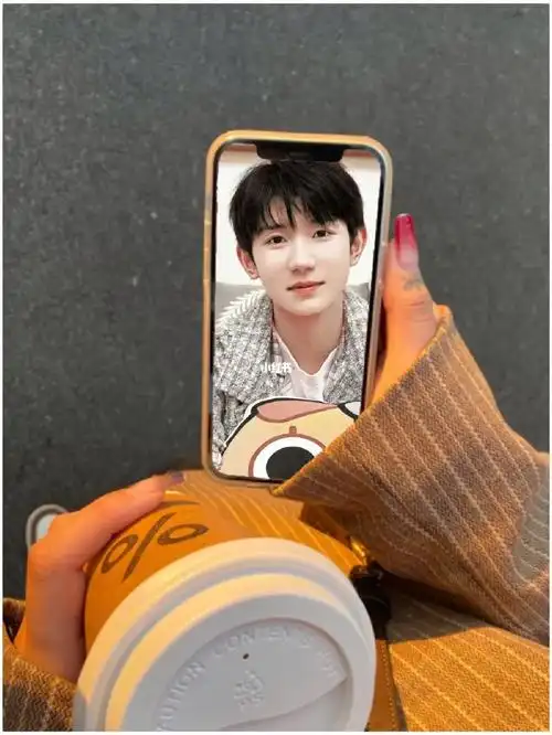 王源壁纸图片真的是爱了