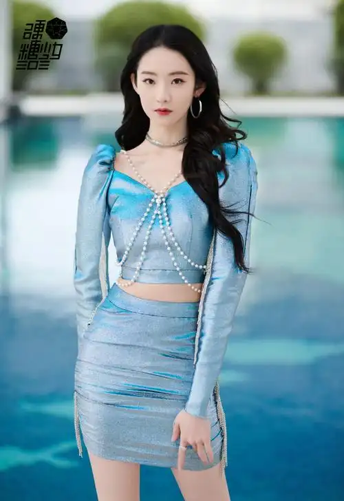 硬糖少女人鱼姬色短裙写真图片