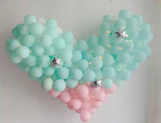 爱心气球