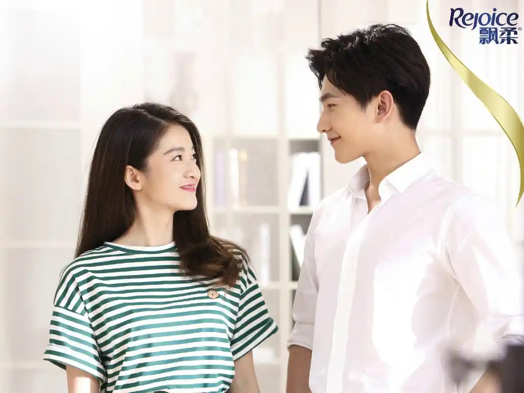 杨洋张雪迎广告图片桌面壁纸