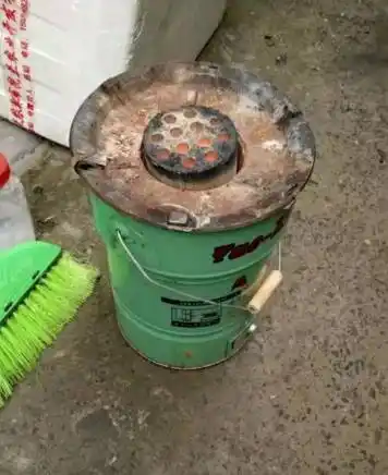 上世纪煤饼炉子几乎家家必备