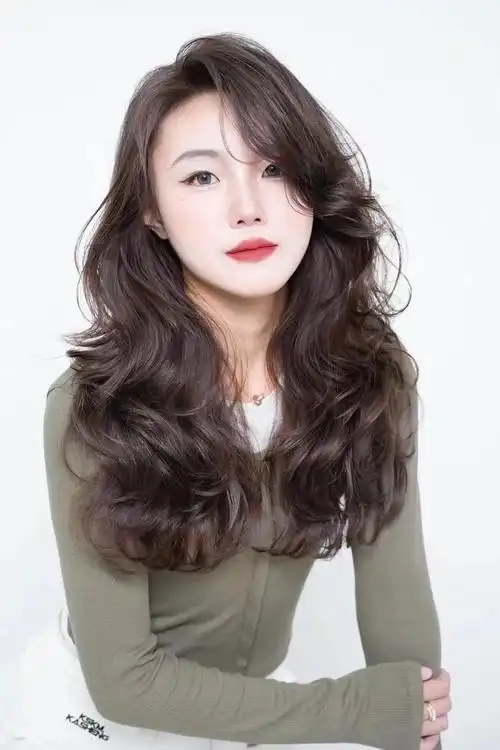 发型不论怎么整,最美还是全头烫,蓬松时尚显气质|脸型|烫发|发量|波波