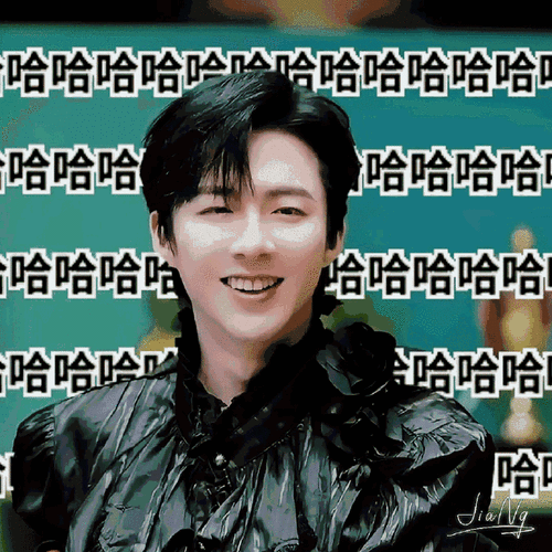 我家刘宇宁可可爱爱的表情包好喜欢好喜欢看他笑端午安康@摩登兄弟