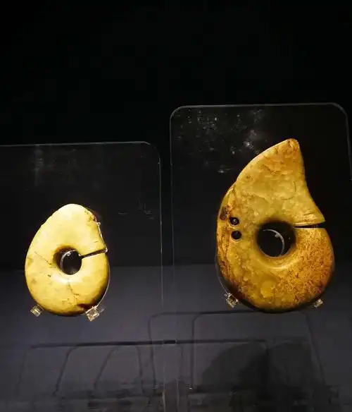 春节逛博物馆赏玉文化.