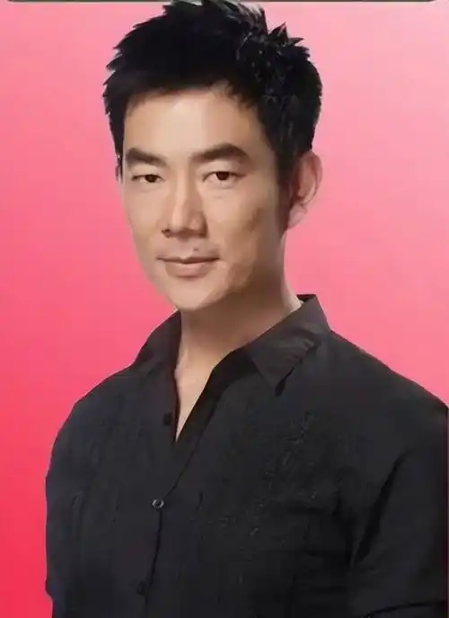 当红塌鼻子的男明星,来看看有没有你喜欢的那位_歌曲_吴磊_鼻梁