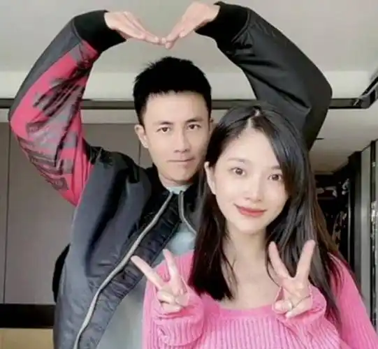 老婆全麻进医院,杜淳焦急陪同,瘦成这样是为了什么?_王灿_住院_经历