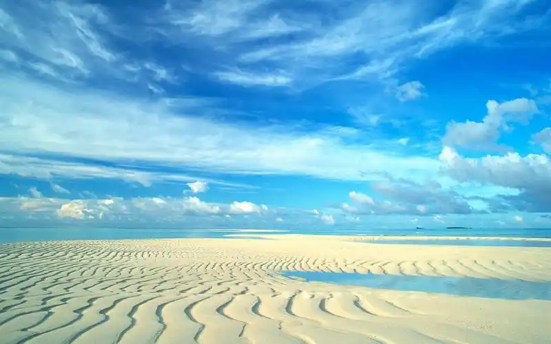 唯美,海滩,蓝天,白云,壁纸唯美海滩高清美景桌面壁纸