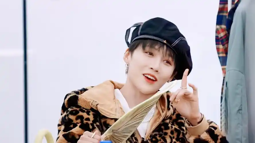 刘雨昕 潮流合伙人 预告 - 堆糖,美图壁纸兴趣社区