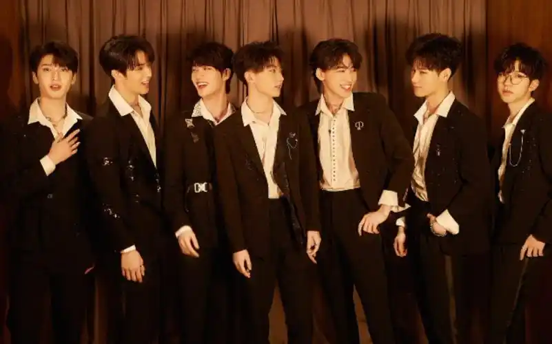 tnt时代少年团只有我一个人觉得要你管东方卫视跨年