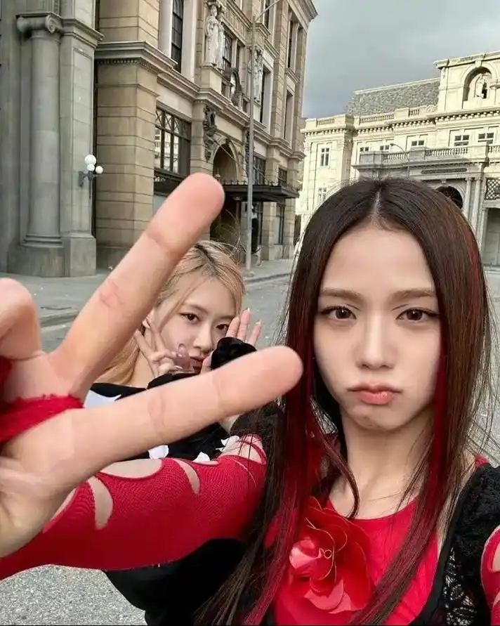 酥肉cp #chaesoo#朴彩英rosé #jisoo - 抖音