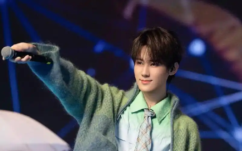 【张真源】20240208川渝春晚 张真源cut