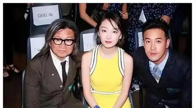 娱乐大佬曾志伟揭露娱乐圈黑幕揭秘与周冬雨不为人知的秘密