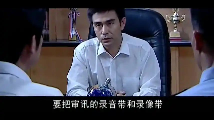 罪域兆辉煌请小弟吃饭小弟要杀他这下精彩了