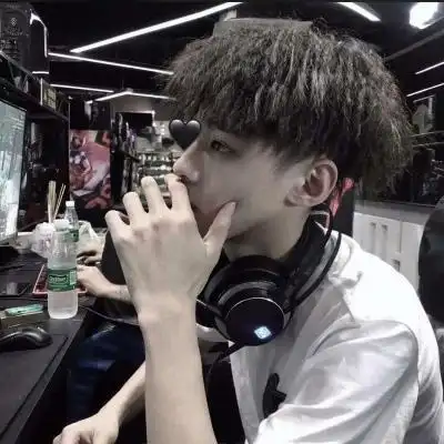 酷酷的男生头像真人帅气好看的男生头像酷酷的2020