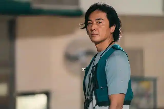 4年没拍新片,上部电影票房惨败,郑伊健卷土重来,新片口碑再扑