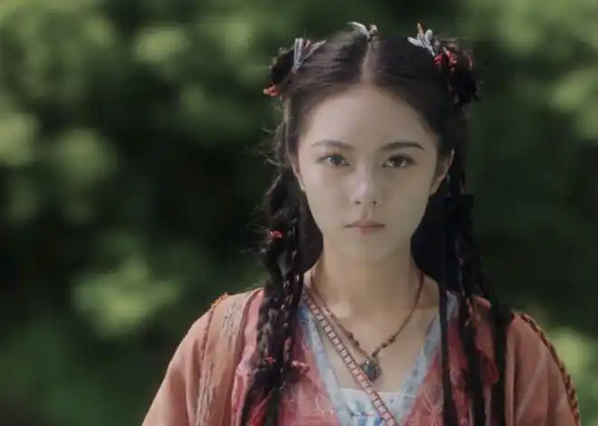 《玲珑》开播,"奥特曼"古装笑翻网友,还有3个槽点没被发现|仙剑|美女_