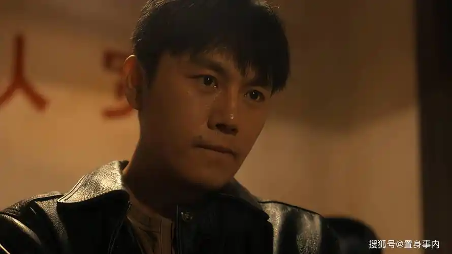 剧版《三大队》首播口碑:大尺度镜头引争议,秦昊演技获好评_观众_角色