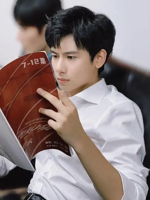 胡先煦即刻上场##胡先煦江晨