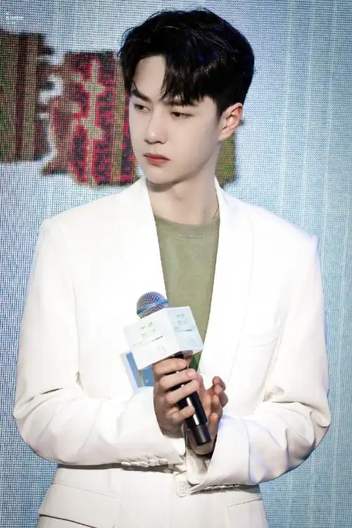 百雀羚 王一博#  2021.11.