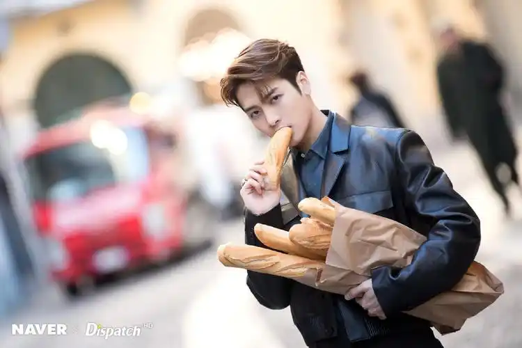 王嘉尔 x d社×naver 米兰时尚高清大图,嘎嘎的新壁纸又来了