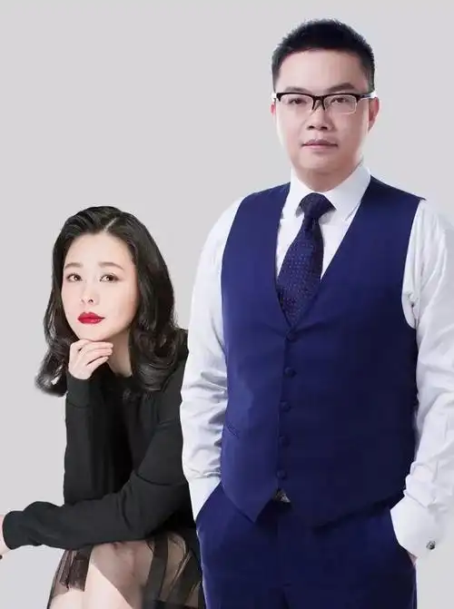 业界2018江苏广播优秀主持人颁奖俊男靓女星光熠熠