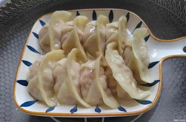 越吃眼睛越明亮的菜, 隔天吃一次, 养肝护眼补脾胃, 包饺子吃特香