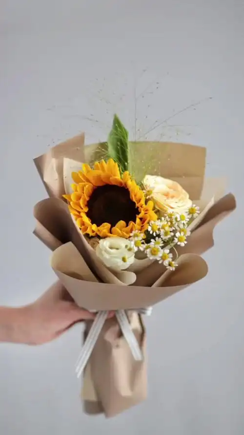 向日葵小花束包装教程