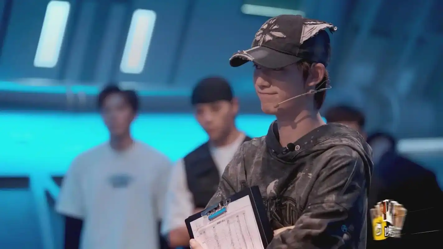 这街帅哥持续更新中#丁程鑫 #这就是街舞 - 抖音