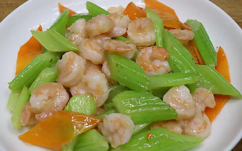 清炒虾仁的做法清炒虾仁家常做法教你2个小技巧