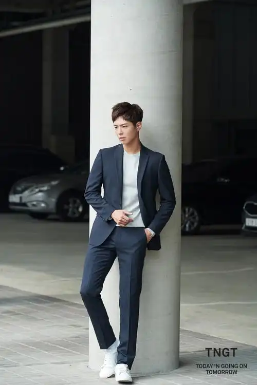 [朴宝剑][分享]171101 宝剑新代言照公开 帅气的尽头到底在哪?