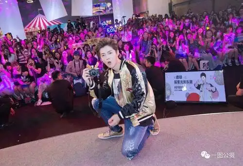 炎炎烈日来鹿晗粉丝见面会清凉一夏