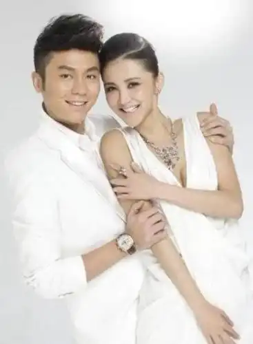 张歆艺:被王志飞宠了8年,闪婚闪离后嫁给袁弘,怎么没消息了?