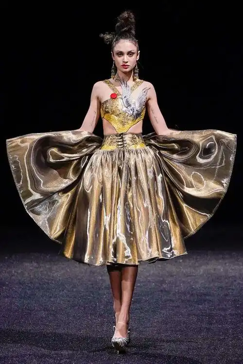 服装特殊工艺丨看完运用到你们的设计当中为设计锦上添花