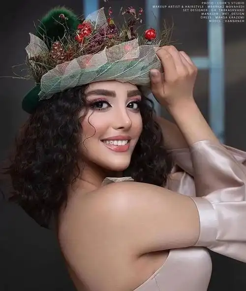 伊朗美女脱了,全世界都惊呆了! - 元艺考