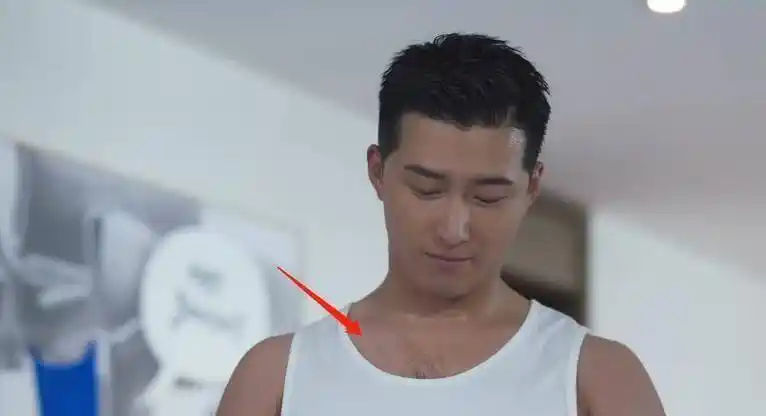 原创欢乐颂3豆瓣46男主胸毛抢眼女四号瞪眼神功不输杨颖