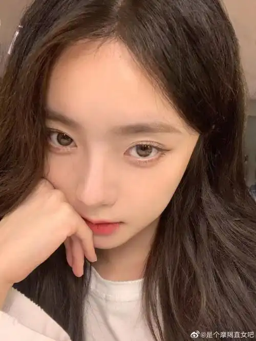 黄子韬新恋情?跟张允恩晒同款碗碟,女方用小号晒聊天记录撒狗粮