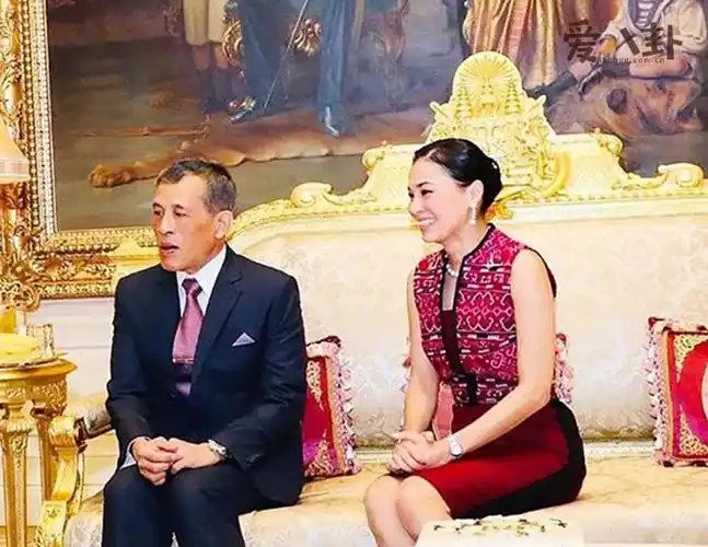 泰国国王带20个妃子跑路包下一家德国酒店享乐