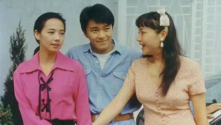 毛舜筠:17岁出道,拒绝张国荣求婚,现在过得如何_父母_事业_爱情