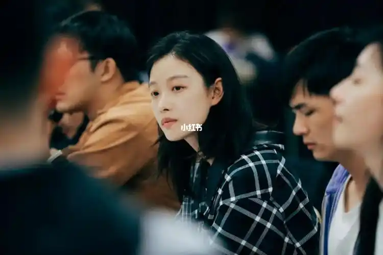 1117倪妮话剧如梦之梦