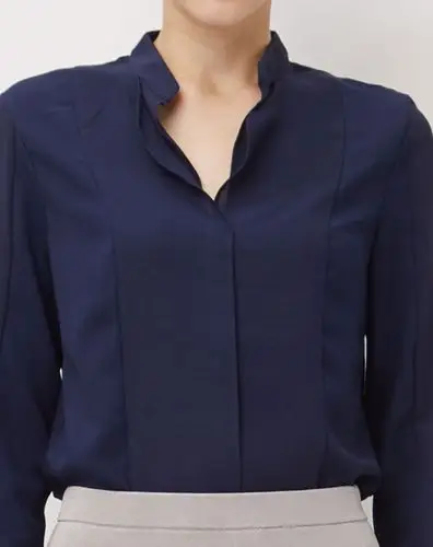 深藏蓝时尚通勤百搭纯色雪纺衬衫