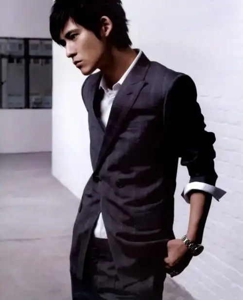 社交障碍!42岁周渝民自曝无法与人接触沟通!只能吃药和长期疏导|记者|