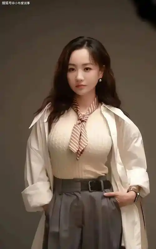 41岁的杨蓉:不恋爱,不结婚,越活越"少女"!